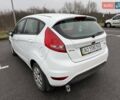 Білий Форд Фієста, об'ємом двигуна 1.4 л та пробігом 49 тис. км за 7500 $, фото 6 на Automoto.ua