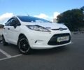 Білий Форд Фієста, об'ємом двигуна 1.25 л та пробігом 63 тис. км за 6700 $, фото 12 на Automoto.ua