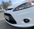 Белый Форд Фиеста, объемом двигателя 1.4 л и пробегом 234 тыс. км за 5000 $, фото 19 на Automoto.ua