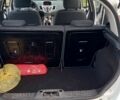 Білий Форд Фієста, об'ємом двигуна 1.4 л та пробігом 215 тис. км за 5400 $, фото 5 на Automoto.ua