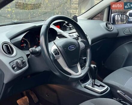 Білий Форд Фієста, об'ємом двигуна 1.4 л та пробігом 240 тис. км за 5990 $, фото 9 на Automoto.ua