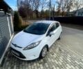 Білий Форд Фієста, об'ємом двигуна 1.2 л та пробігом 250 тис. км за 4999 $, фото 1 на Automoto.ua