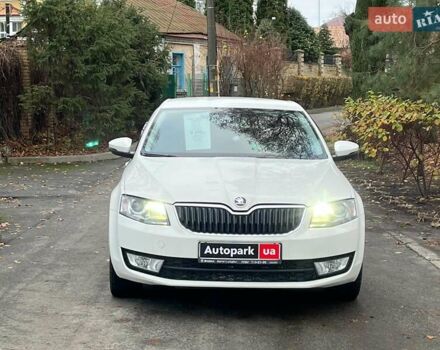 Білий Форд Фієста, об'ємом двигуна 1.4 л та пробігом 240 тис. км за 5990 $, фото 19 на Automoto.ua