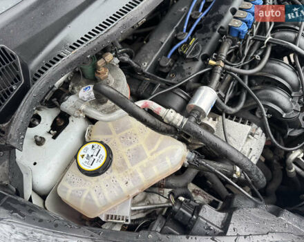 Белый Форд Фиеста, объемом двигателя 1.24 л и пробегом 122 тыс. км за 4900 $, фото 32 на Automoto.ua