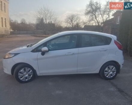 Білий Форд Фієста, об'ємом двигуна 1.4 л та пробігом 128 тис. км за 6900 $, фото 10 на Automoto.ua