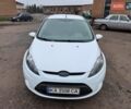 Белый Форд Фиеста, объемом двигателя 1.3 л и пробегом 117 тыс. км за 6400 $, фото 1 на Automoto.ua