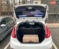Белый Форд Фиеста, объемом двигателя 1.4 л и пробегом 140 тыс. км за 7300 $, фото 6 на Automoto.ua