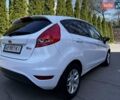 Белый Форд Фиеста, объемом двигателя 1.39 л и пробегом 170 тыс. км за 7500 $, фото 12 на Automoto.ua