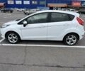 Форд Фиеста 2011 в Пустомытах на Automoto.ua Белый Форд Фиеста, объемом двигателя 1.4 л и пробегом 234 тыс. км за 5500 $, фото 1 на Automoto.ua