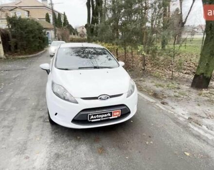 Білий Форд Фієста, об'ємом двигуна 1.4 л та пробігом 240 тис. км за 5990 $, фото 17 на Automoto.ua