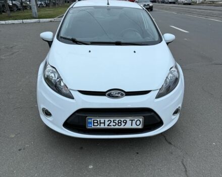 Белый Форд Фиеста, объемом двигателя 1.4 л и пробегом 110 тыс. км за 6950 $, фото 7 на Automoto.ua