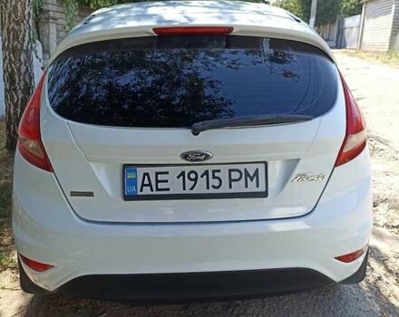 Белый Форд Фиеста, объемом двигателя 1.25 л и пробегом 150 тыс. км за 5000 $, фото 5 на Automoto.ua