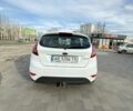Білий Форд Фієста, об'ємом двигуна 1.2 л та пробігом 147 тис. км за 5500 $, фото 3 на Automoto.ua