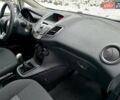 Білий Форд Фієста, об'ємом двигуна 1.25 л та пробігом 53 тис. км за 6400 $, фото 42 на Automoto.ua