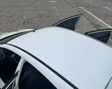 Белый Форд Фиеста, объемом двигателя 1.4 л и пробегом 128 тыс. км за 7100 $, фото 8 на Automoto.ua