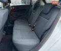 Білий Форд Фієста, об'ємом двигуна 1.39 л та пробігом 150 тис. км за 6990 $, фото 10 на Automoto.ua