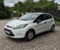 Белый Форд Фиеста, объемом двигателя 1.2 л и пробегом 80 тыс. км за 4999 $, фото 2 на Automoto.ua