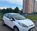 Білий Форд Фієста, об'ємом двигуна 1.4 л та пробігом 260 тис. км за 4900 $, фото 1 на Automoto.ua