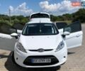 Белый Форд Фиеста, объемом двигателя 1.3 л и пробегом 175 тыс. км за 6500 $, фото 1 на Automoto.ua