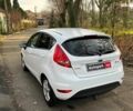 Белый Форд Фиеста, объемом двигателя 1.2 л и пробегом 170 тыс. км за 6290 $, фото 7 на Automoto.ua