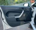 Білий Форд Фієста, об'ємом двигуна 1.4 л та пробігом 125 тис. км за 6850 $, фото 15 на Automoto.ua