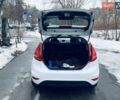 Білий Форд Фієста, об'ємом двигуна 1.39 л та пробігом 148 тис. км за 6950 $, фото 9 на Automoto.ua