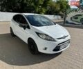 Білий Форд Фієста, об'ємом двигуна 1.4 л та пробігом 219 тис. км за 3350 $, фото 6 на Automoto.ua