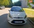 Белый Форд Фиеста, объемом двигателя 1.39 л и пробегом 160 тыс. км за 6500 $, фото 1 на Automoto.ua