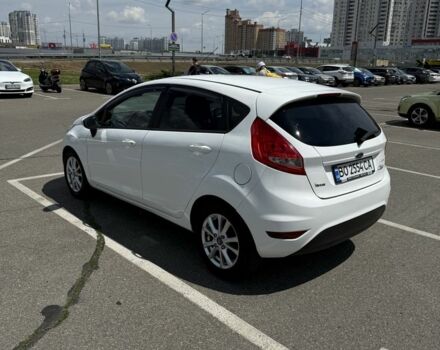 Белый Форд Фиеста, объемом двигателя 1.4 л и пробегом 84 тыс. км за 7100 $, фото 6 на Automoto.ua