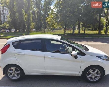 Белый Форд Фиеста, объемом двигателя 1.25 л и пробегом 170 тыс. км за 6200 $, фото 11 на Automoto.ua