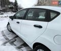 Білий Форд Фієста, об'ємом двигуна 1.25 л та пробігом 53 тис. км за 6400 $, фото 10 на Automoto.ua