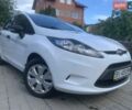 Білий Форд Фієста, об'ємом двигуна 1.25 л та пробігом 51 тис. км за 7199 $, фото 1 на Automoto.ua