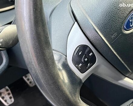 Белый Форд Фиеста, объемом двигателя 1.2 л и пробегом 170 тыс. км за 6290 $, фото 27 на Automoto.ua