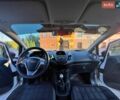 Білий Форд Фієста, об'ємом двигуна 1.25 л та пробігом 142 тис. км за 6500 $, фото 4 на Automoto.ua