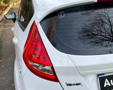 Білий Форд Фієста, об'ємом двигуна 1.2 л та пробігом 170 тис. км за 6290 $, фото 11 на Automoto.ua