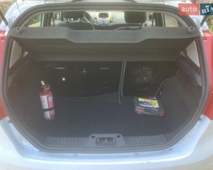 Форд Фиеста 2012 в Полтаве на Automoto.ua Белый Форд Фиеста, объемом двигателя 1.25 л и пробегом 51 тыс. км за 7199 $, фото 6 на Automoto.ua