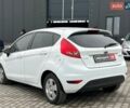 Білий Форд Фієста, об'ємом двигуна 1.2 л та пробігом 140 тис. км за 6990 $, фото 6 на Automoto.ua