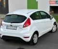 Білий Форд Фієста, об'ємом двигуна 1.39 л та пробігом 125 тис. км за 8350 $, фото 43 на Automoto.ua