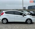 Білий Форд Фієста, об'ємом двигуна 1.2 л та пробігом 140 тис. км за 6990 $, фото 9 на Automoto.ua