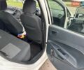 Білий Форд Фієста, об'ємом двигуна 1.24 л та пробігом 180 тис. км за 5500 $, фото 15 на Automoto.ua