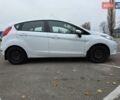 Белый Форд Фиеста, объемом двигателя 1.4 л и пробегом 32 тыс. км за 7600 $, фото 7 на Automoto.ua