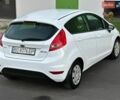Білий Форд Фієста, об'ємом двигуна 1.39 л та пробігом 125 тис. км за 8350 $, фото 23 на Automoto.ua