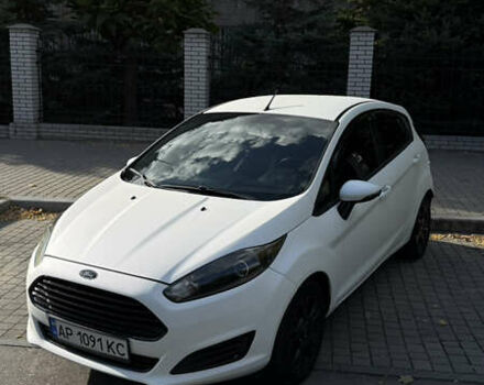 Білий Форд Фієста, об'ємом двигуна 1.25 л та пробігом 137 тис. км за 6000 $, фото 28 на Automoto.ua