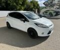 Білий Форд Фієста, об'ємом двигуна 1.4 л та пробігом 220 тис. км за 3604 $, фото 5 на Automoto.ua