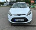 Білий Форд Фієста, об'ємом двигуна 1.24 л та пробігом 180 тис. км за 5500 $, фото 10 на Automoto.ua