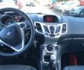 Білий Форд Фієста, об'ємом двигуна 1.6 л та пробігом 200 тис. км за 7600 $, фото 4 на Automoto.ua