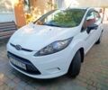 Білий Форд Фієста, об'ємом двигуна 1.25 л та пробігом 120 тис. км за 6501 $, фото 1 на Automoto.ua