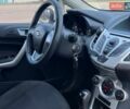 Білий Форд Фієста, об'ємом двигуна 1.39 л та пробігом 180 тис. км за 5500 $, фото 4 на Automoto.ua