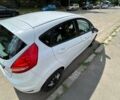 Белый Форд Фиеста, объемом двигателя 1.4 л и пробегом 141 тыс. км за 5500 $, фото 3 на Automoto.ua