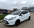 Белый Форд Фиеста, объемом двигателя 1.4 л и пробегом 250 тыс. км за 4700 $, фото 1 на Automoto.ua
